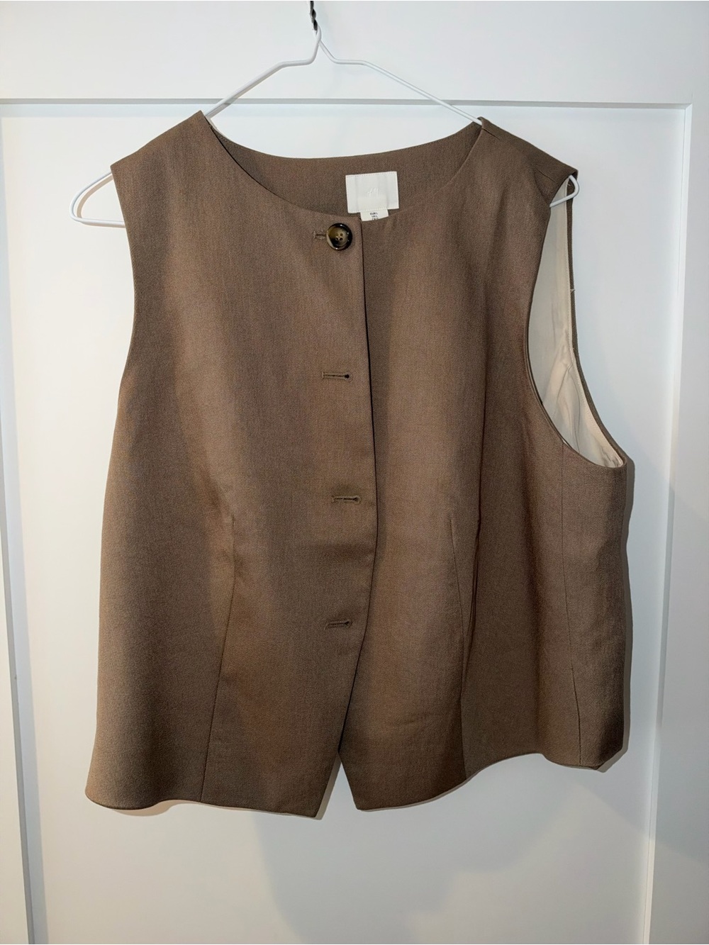 H&M Brown Sleeveless Buttoned Vest